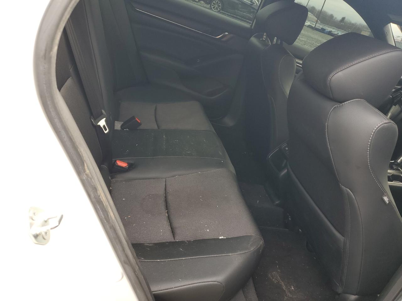 2021 Honda Accord - Image 10