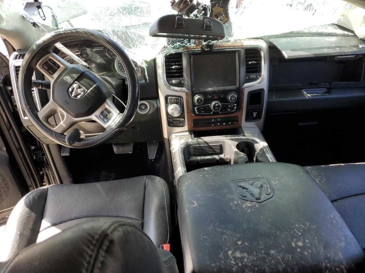 2015 RAM 1500 - Image 8