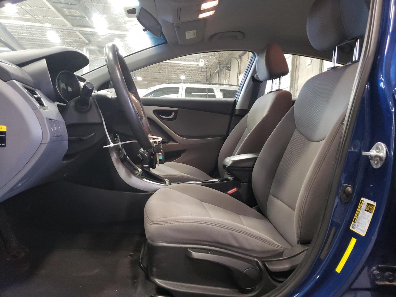 2015 Hyundai Elantra - Image 7