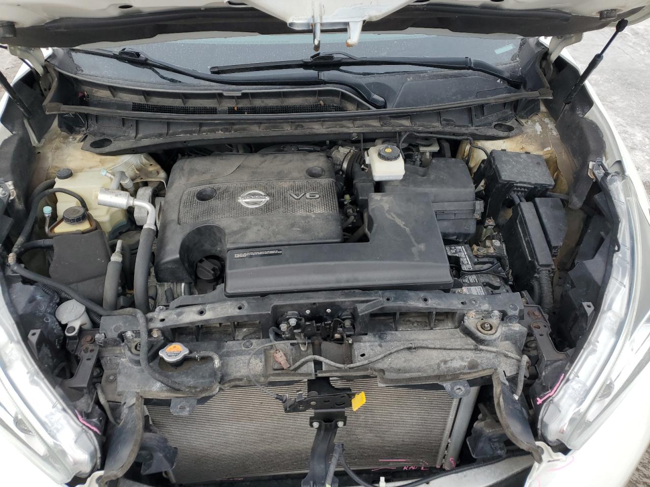 2015 Nissan Murano - Image 12