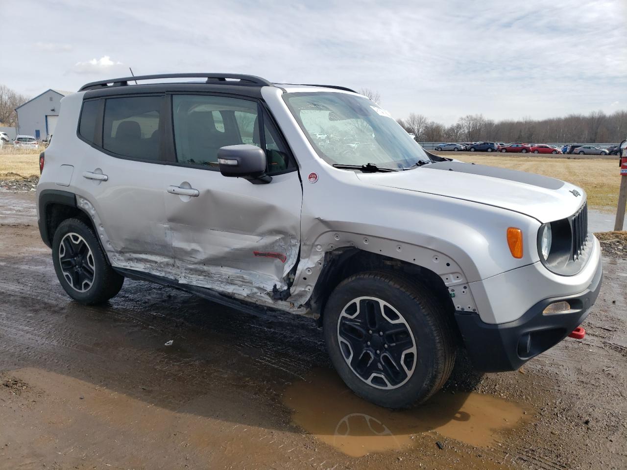 2016 Jeep Renegade - Image 4