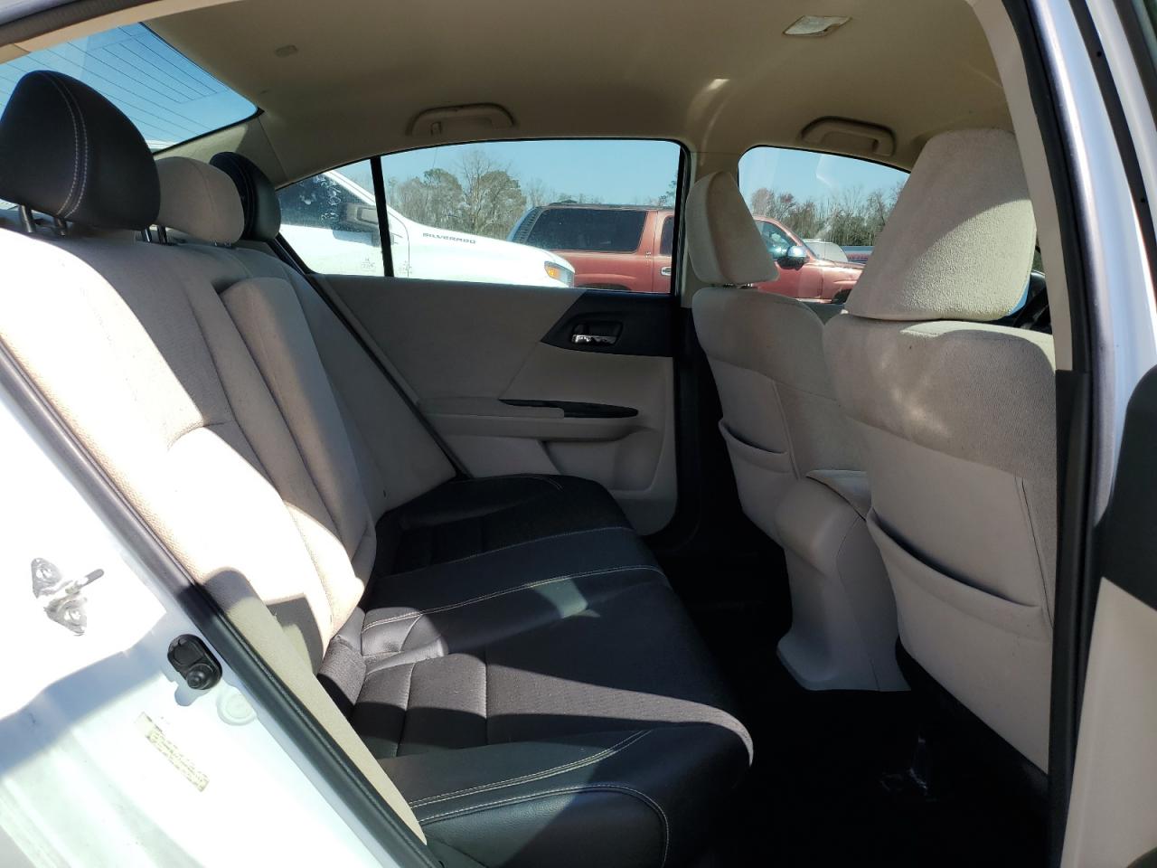 2013 Honda Accord - Image 10