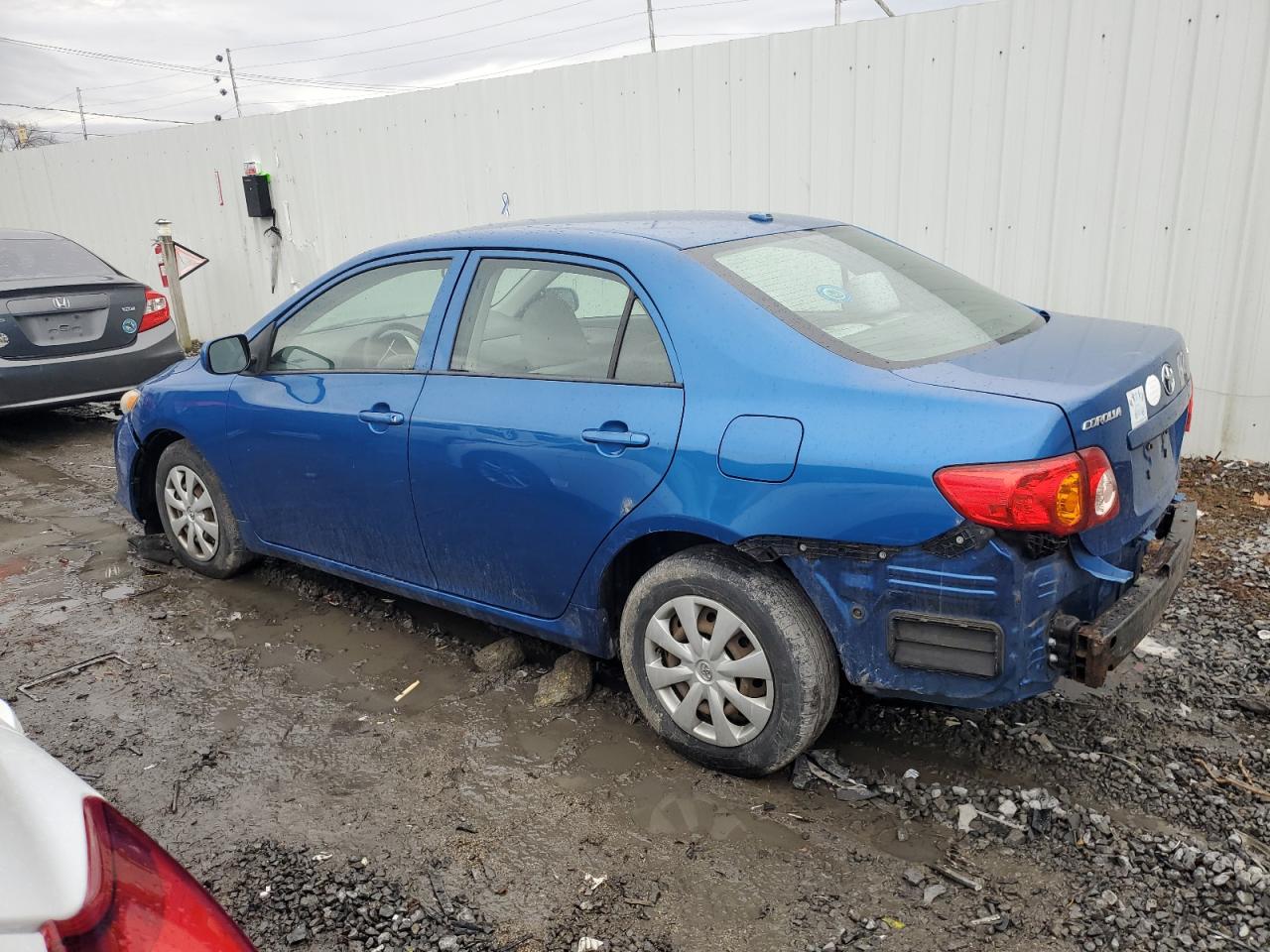 2009 Toyota Corolla - Image 2