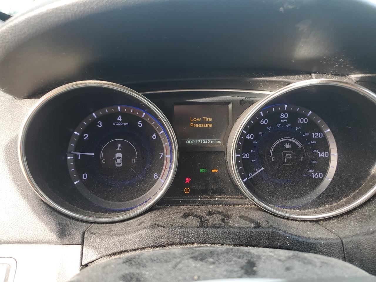 2014 Hyundai Sonata - Image 9
