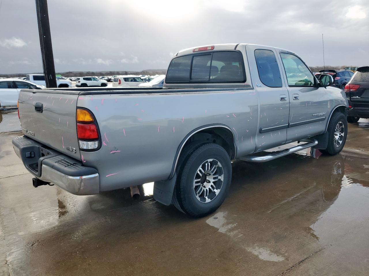 2003 Toyota Tundra - Image 3