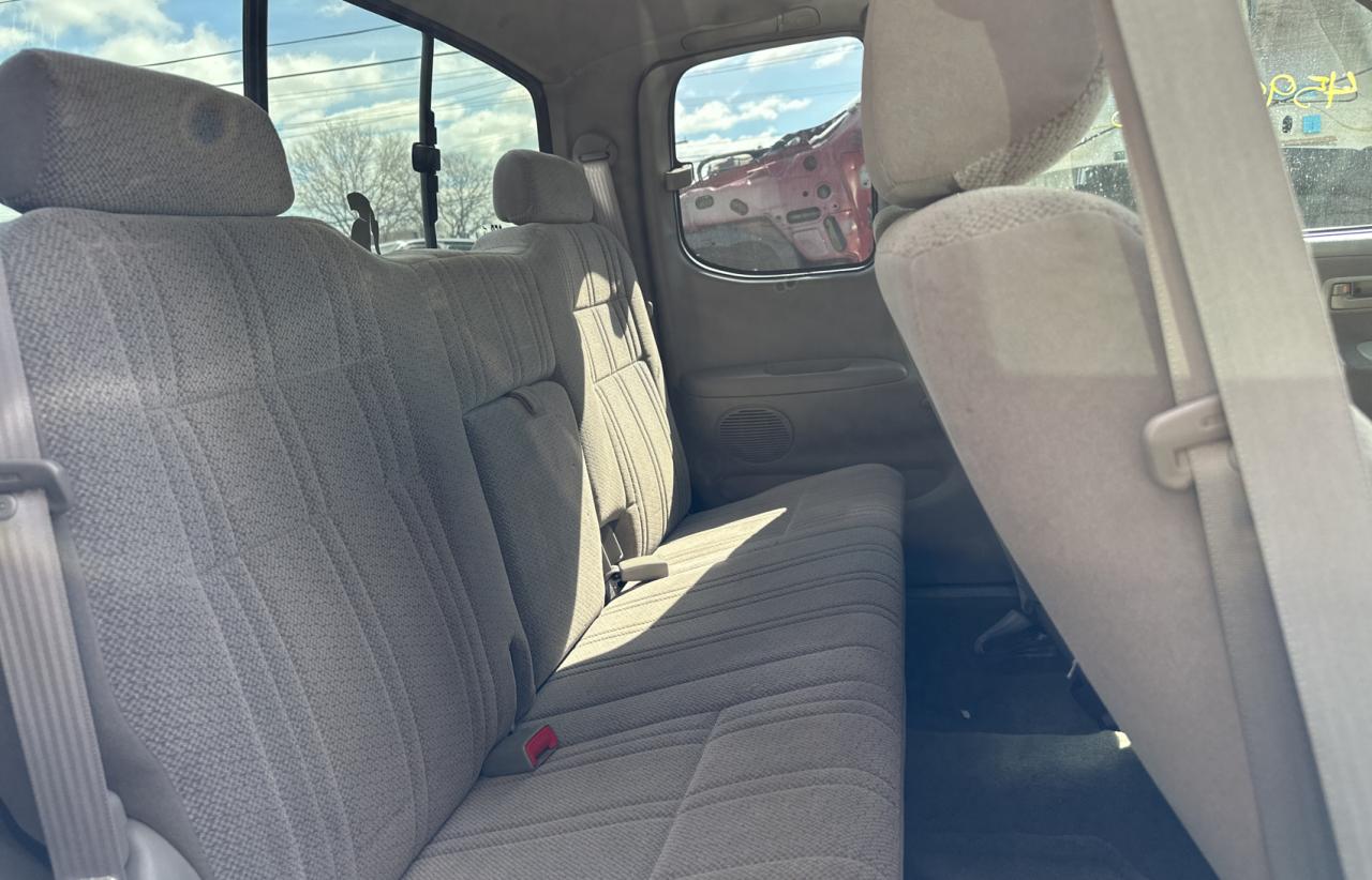 2002 Toyota Tundra - Image 6