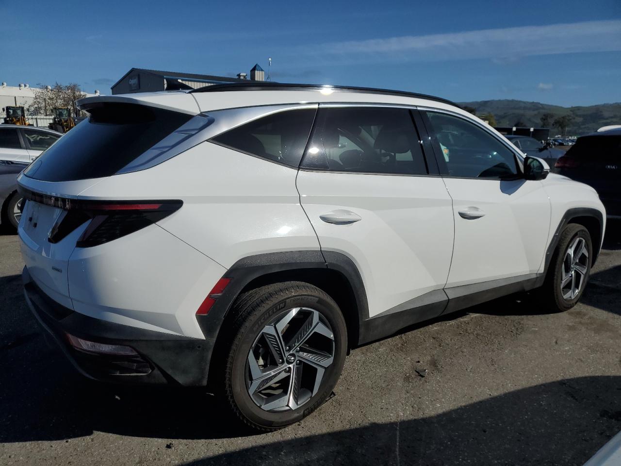 2023 Hyundai Tucson - Image 3