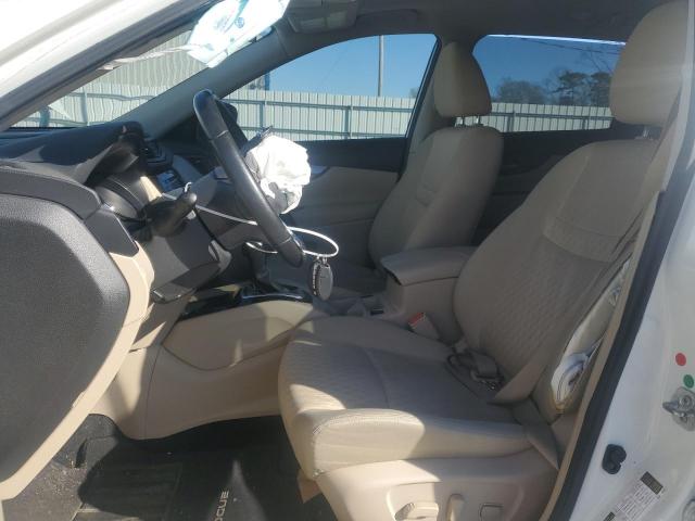  NISSAN ROGUE 2019 White