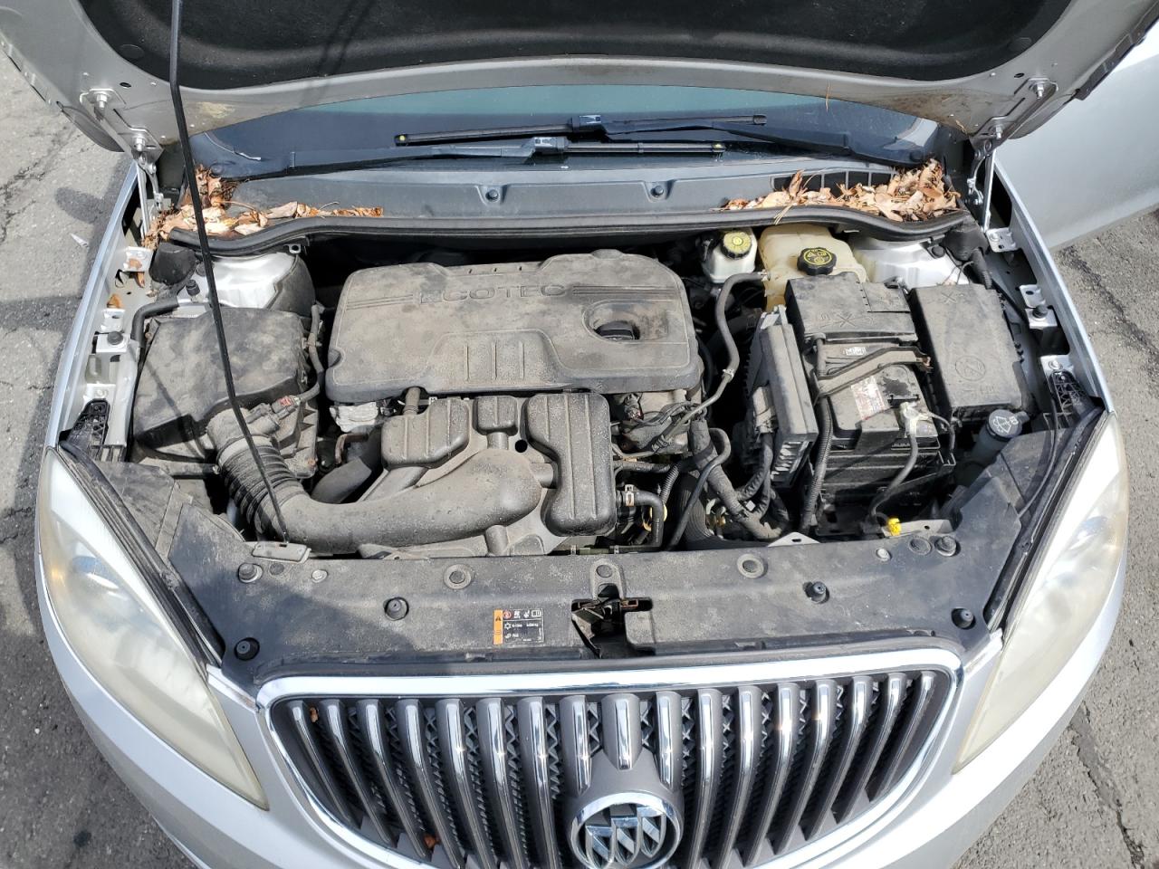 2013 Buick Verano - Image 11