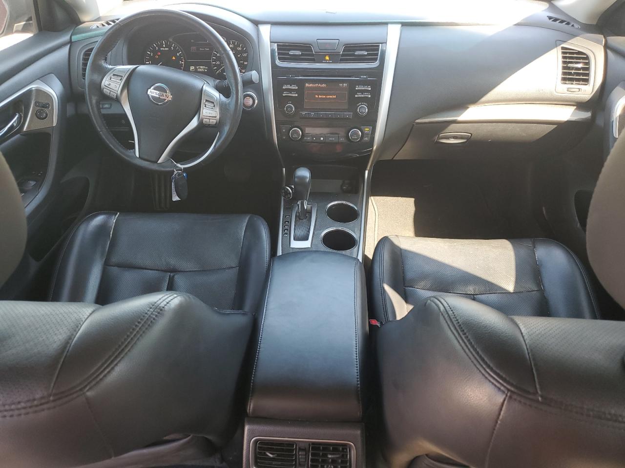 2015 Nissan Altima - Image 8