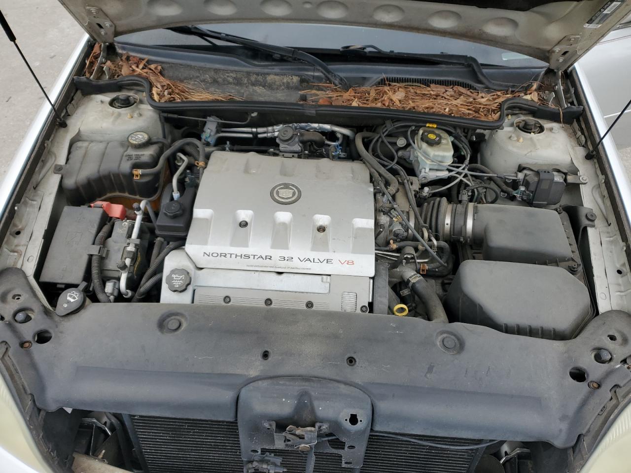 2003 Cadillac De Ville - Image 11