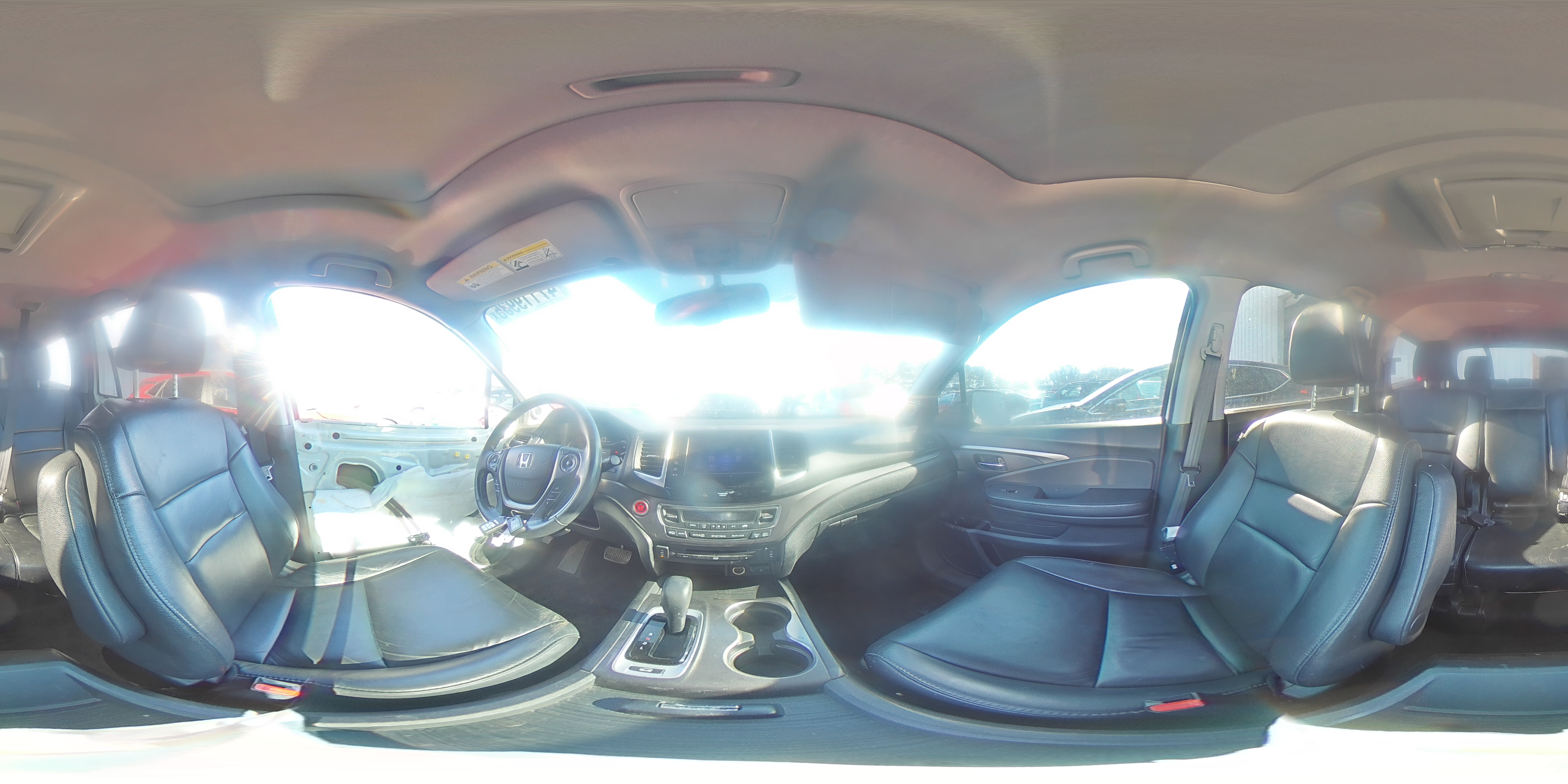 2017 Honda Pilot - Image 16