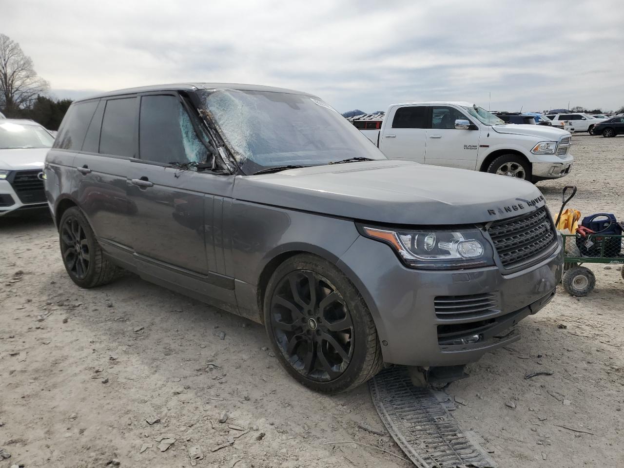 2016 Land Rover Range Rover - Image 4