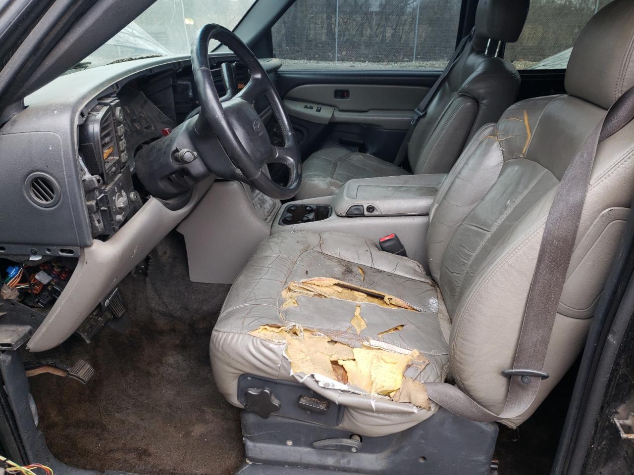 2001 Chevrolet Tahoe K1500 VIN: 1GNEK13T41R202324 Lot: 49880325