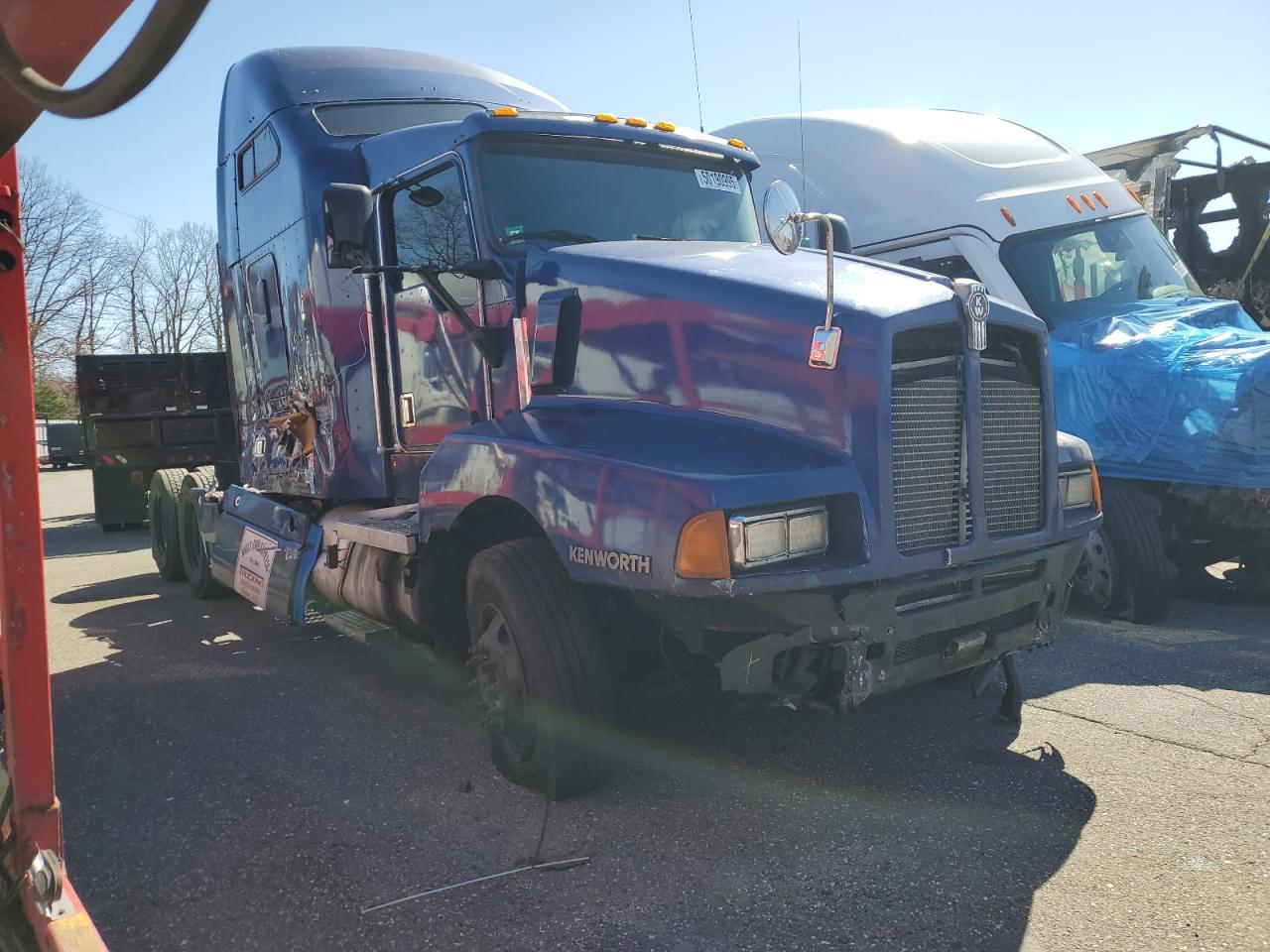 1996 Kenworth Construction T600 للبيع في Glassboro، NJ - Front End