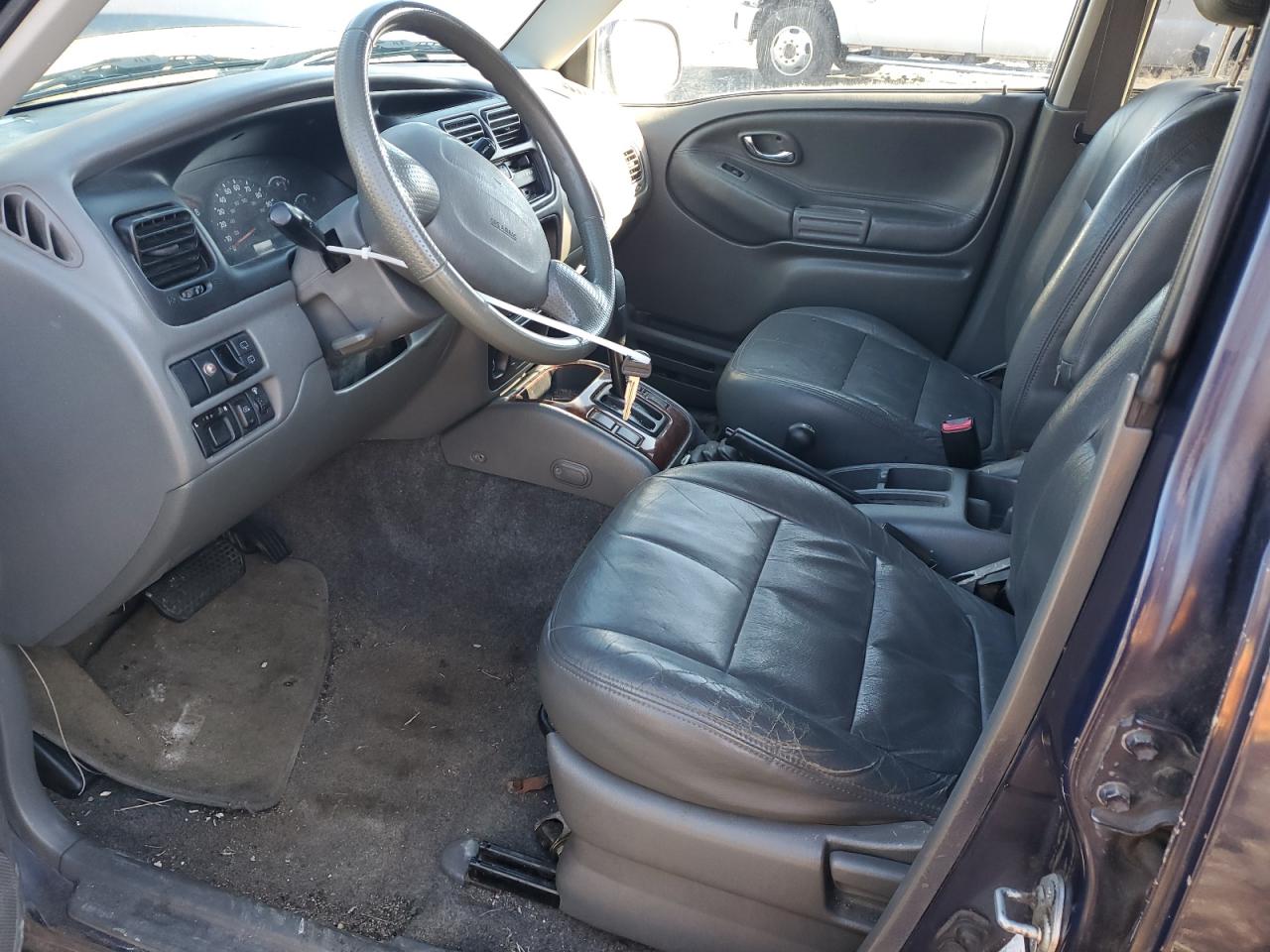 2002 Suzuki XL7 - Image 7