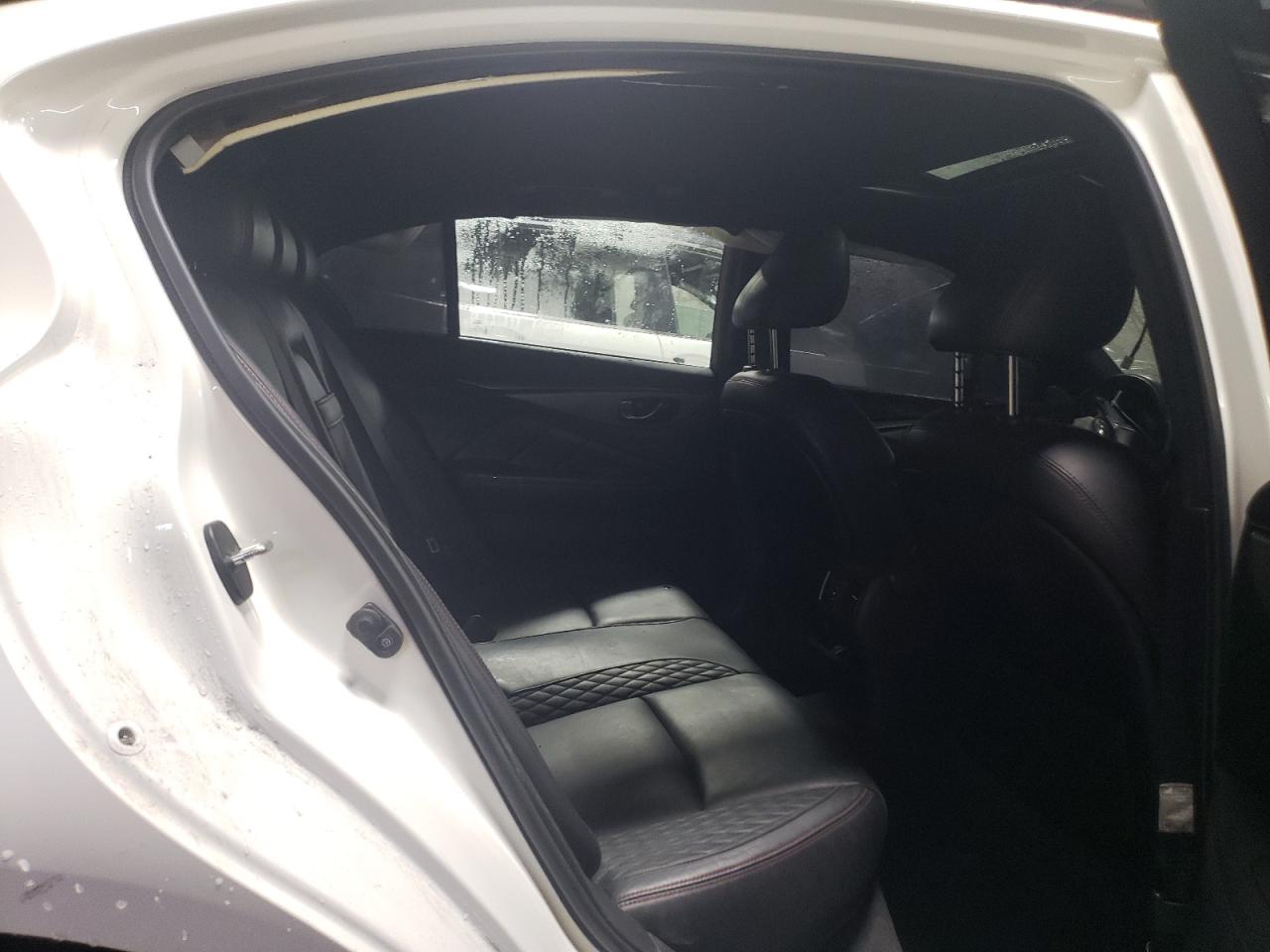 2018 Infiniti Q50 - Image 10