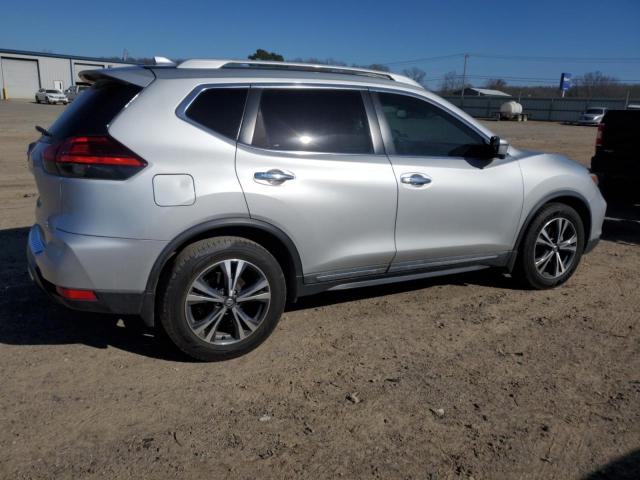  NISSAN ROGUE 2017 Silver