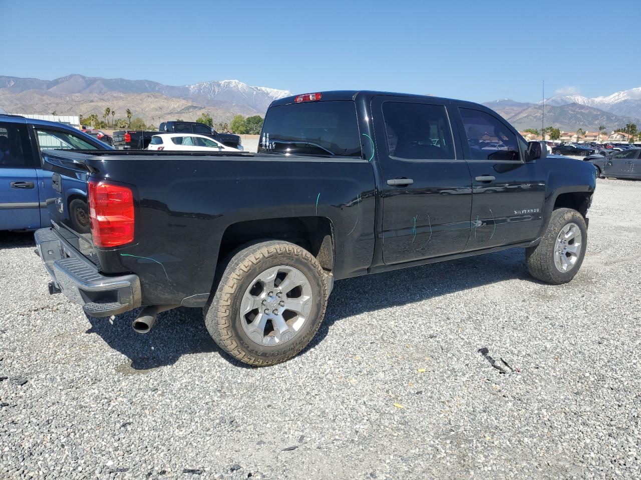 2014 Chevrolet Silverado - Image 3