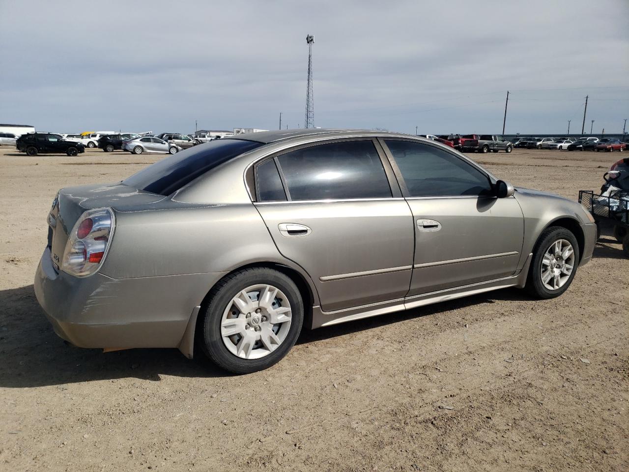2006 Nissan Altima - Image 3
