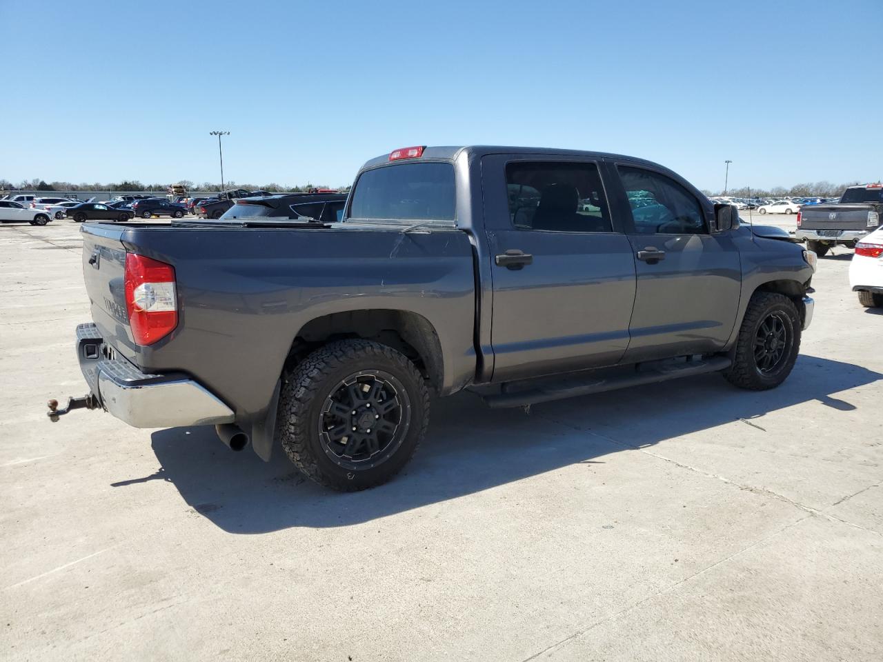 2017 Toyota Tundra - Image 3