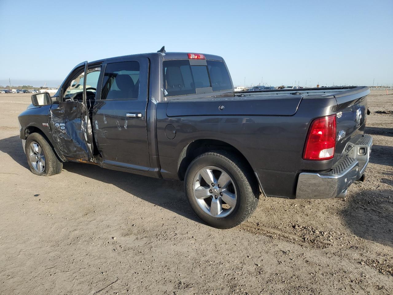 2017 RAM 1500 - Image 2