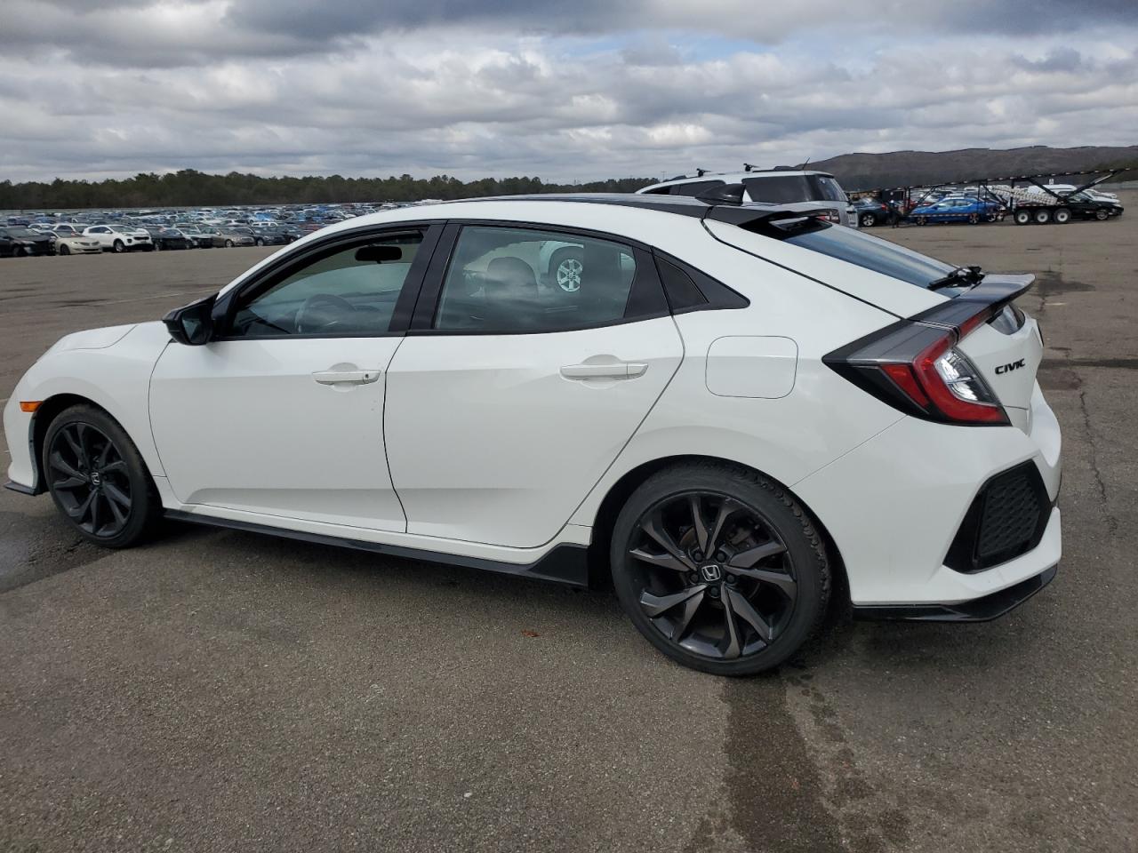 2017 Honda Civic - Image 2