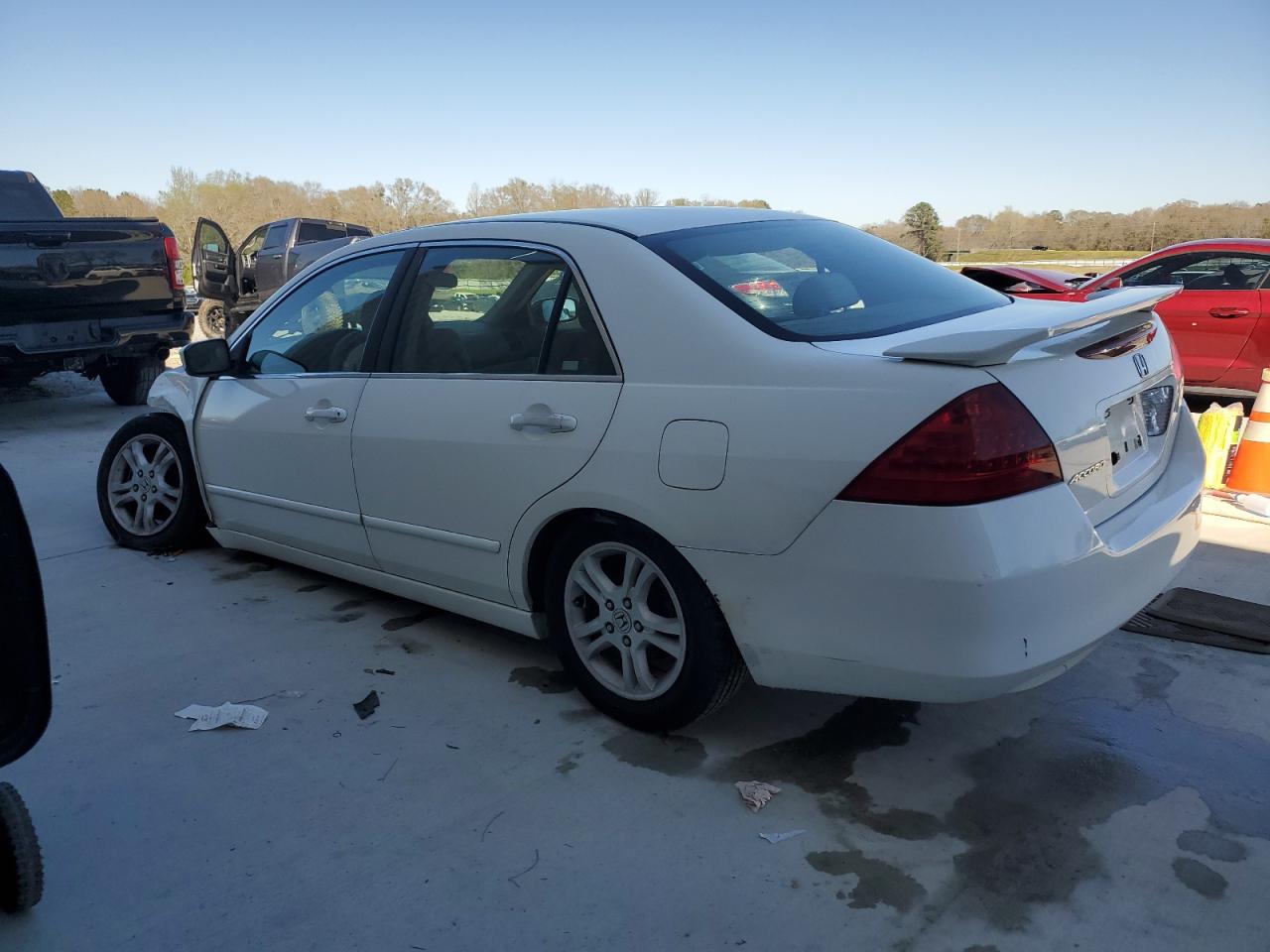 2007 Honda Accord - Image 2