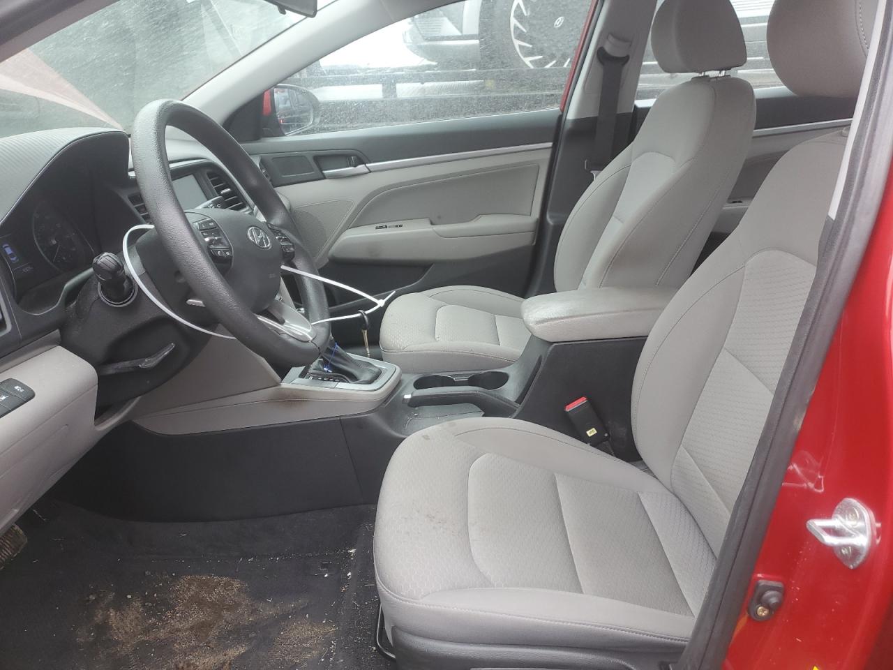 2019 Hyundai Elantra - Image 7