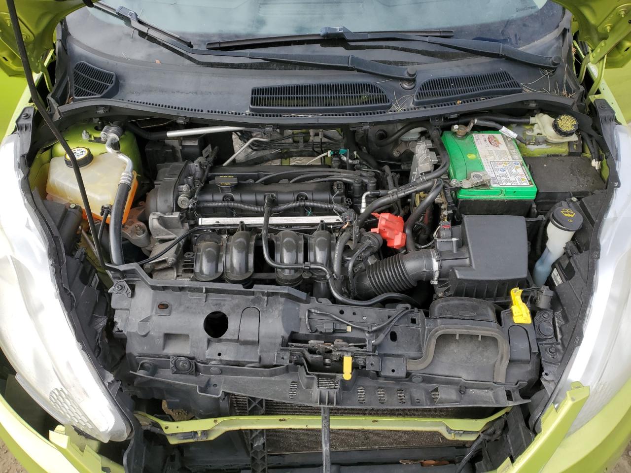 2013 Ford Fiesta - Image 12