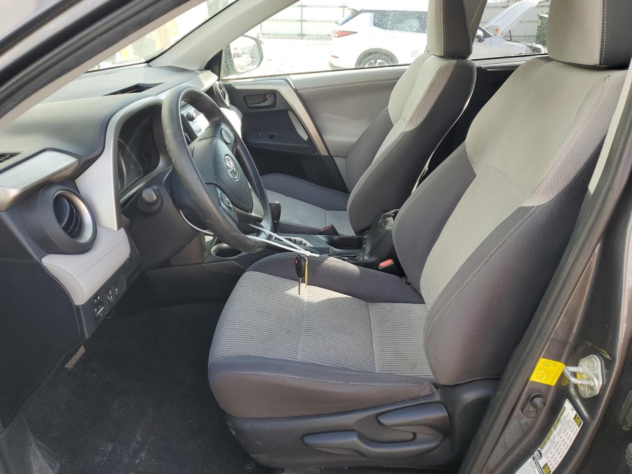 2013 Toyota RAV 4 - Image 7