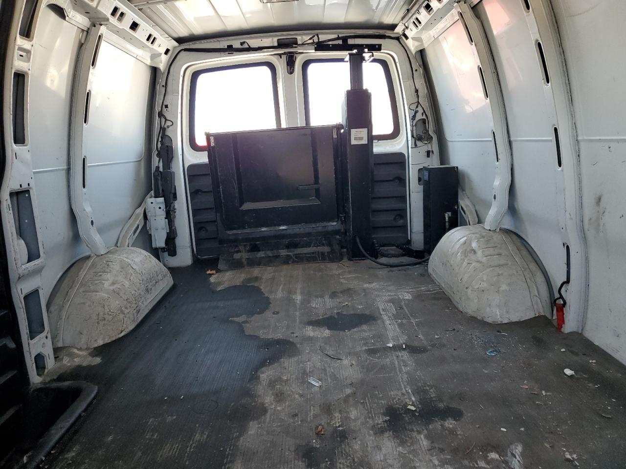 2008 Chevrolet Express G1500 VIN: 1GCFG15X081147734 Lot: 47842525