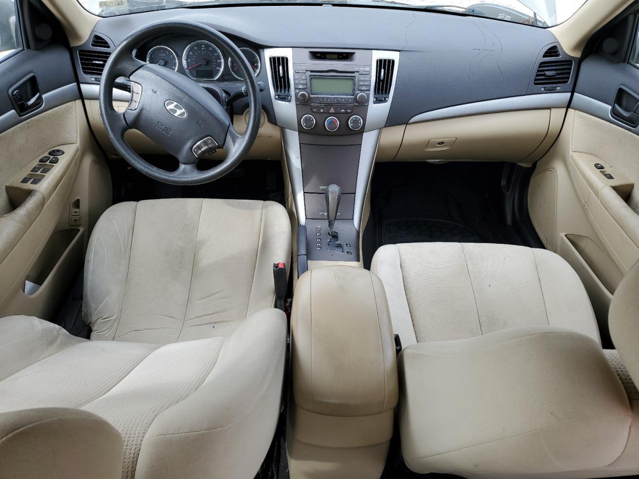 2009 Hyundai Sonata - Image 8