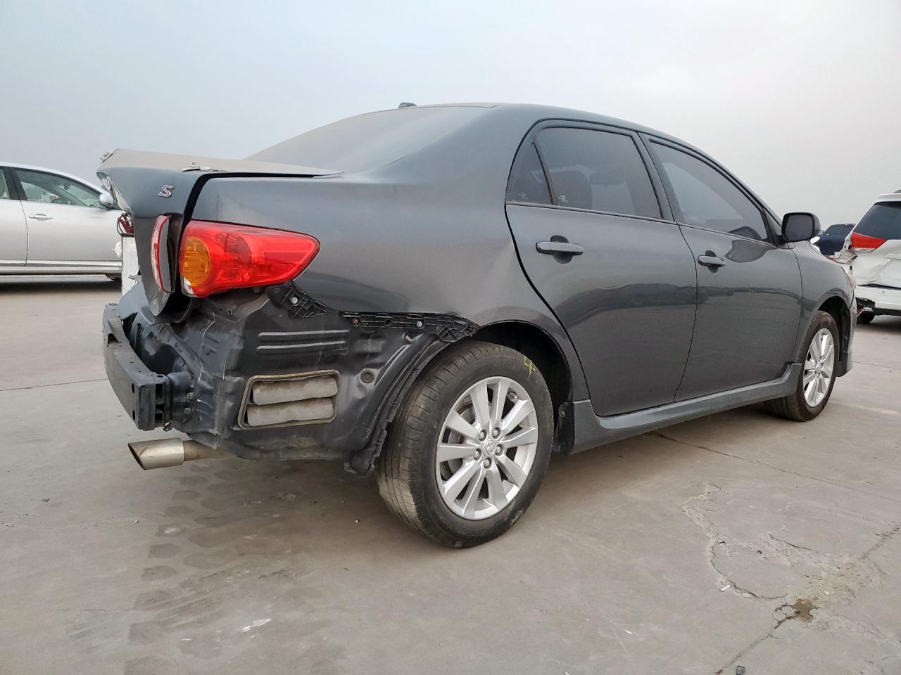 2010 Toyota Corolla - Image 3