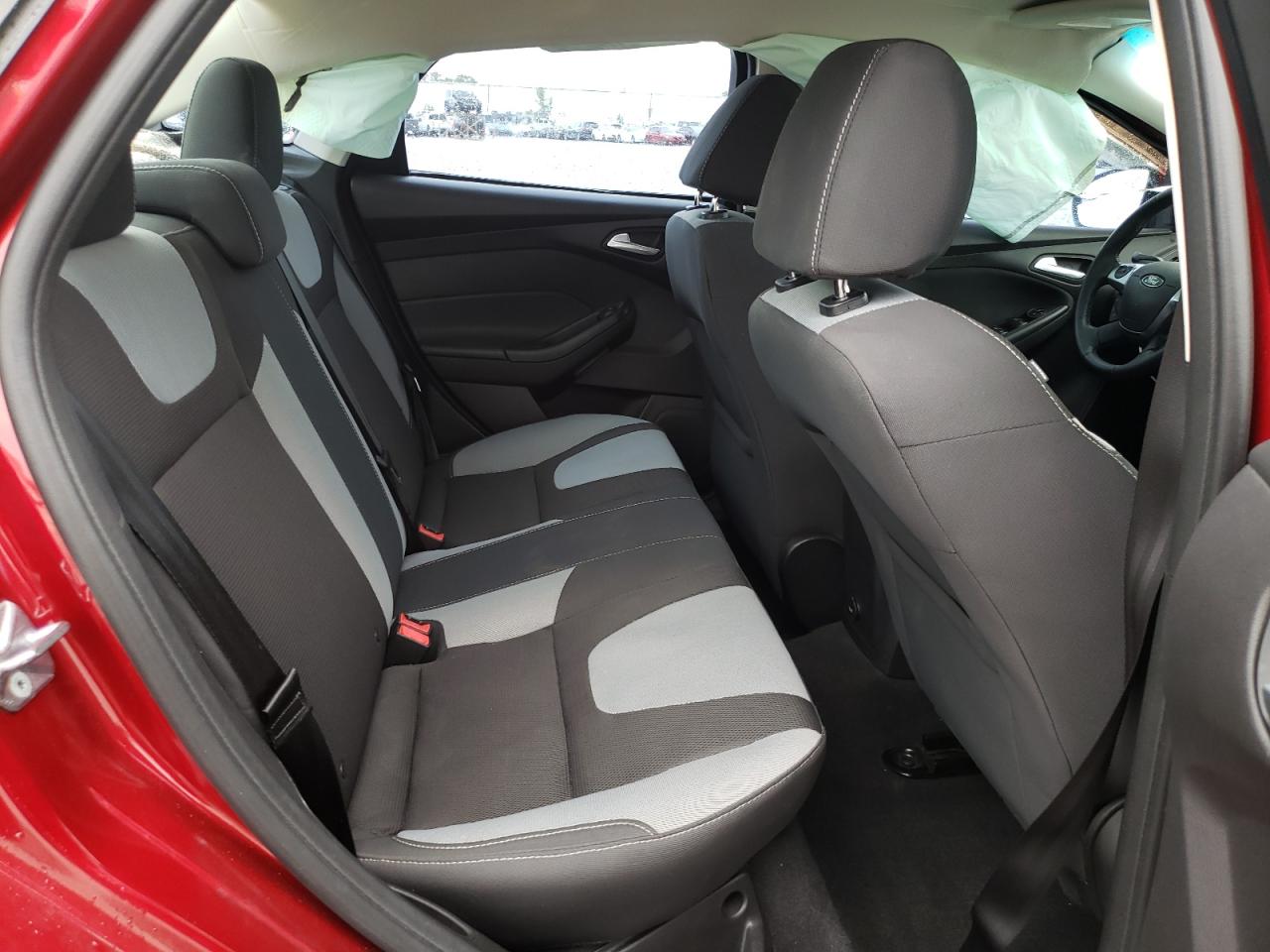2014 Ford Focus - Image 10