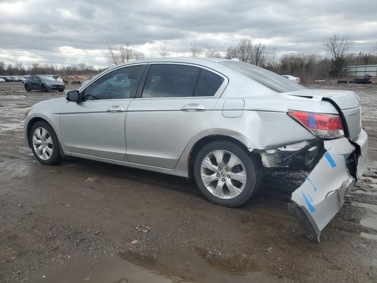 2009 Honda Accord - Image 2