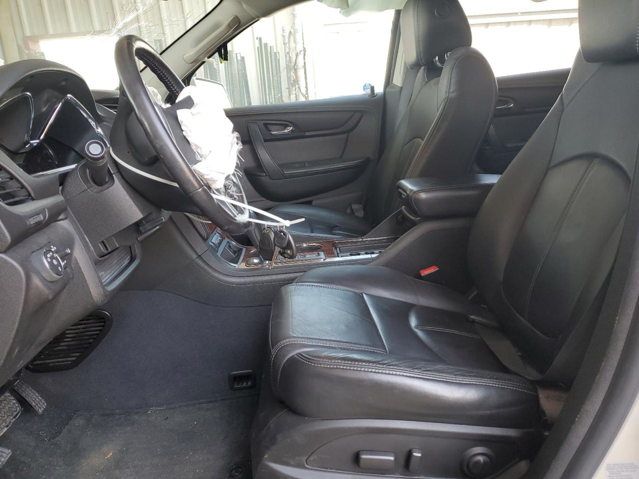 2014 Chevrolet Traverse - Image 7