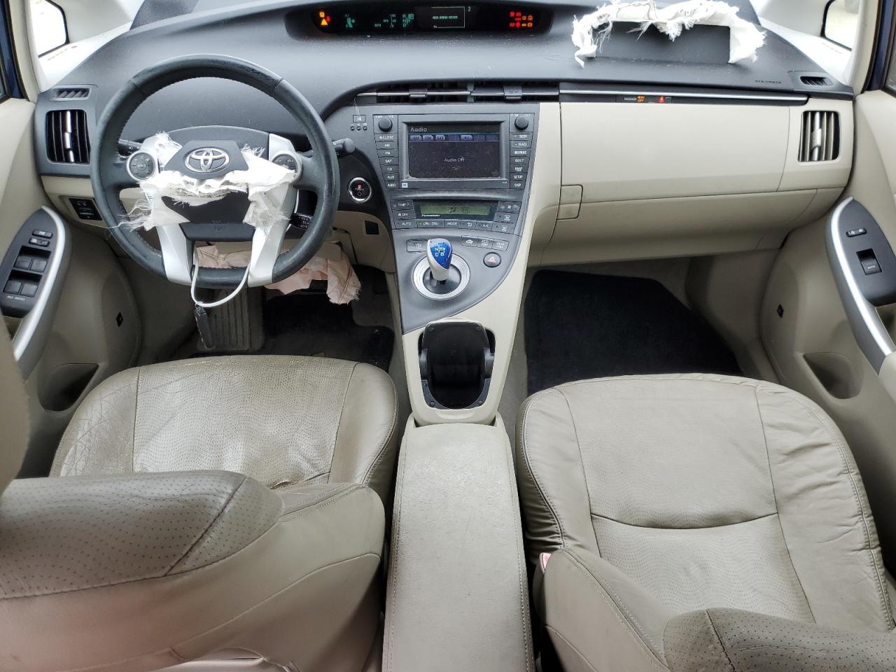 2010 Toyota Prius - Image 8