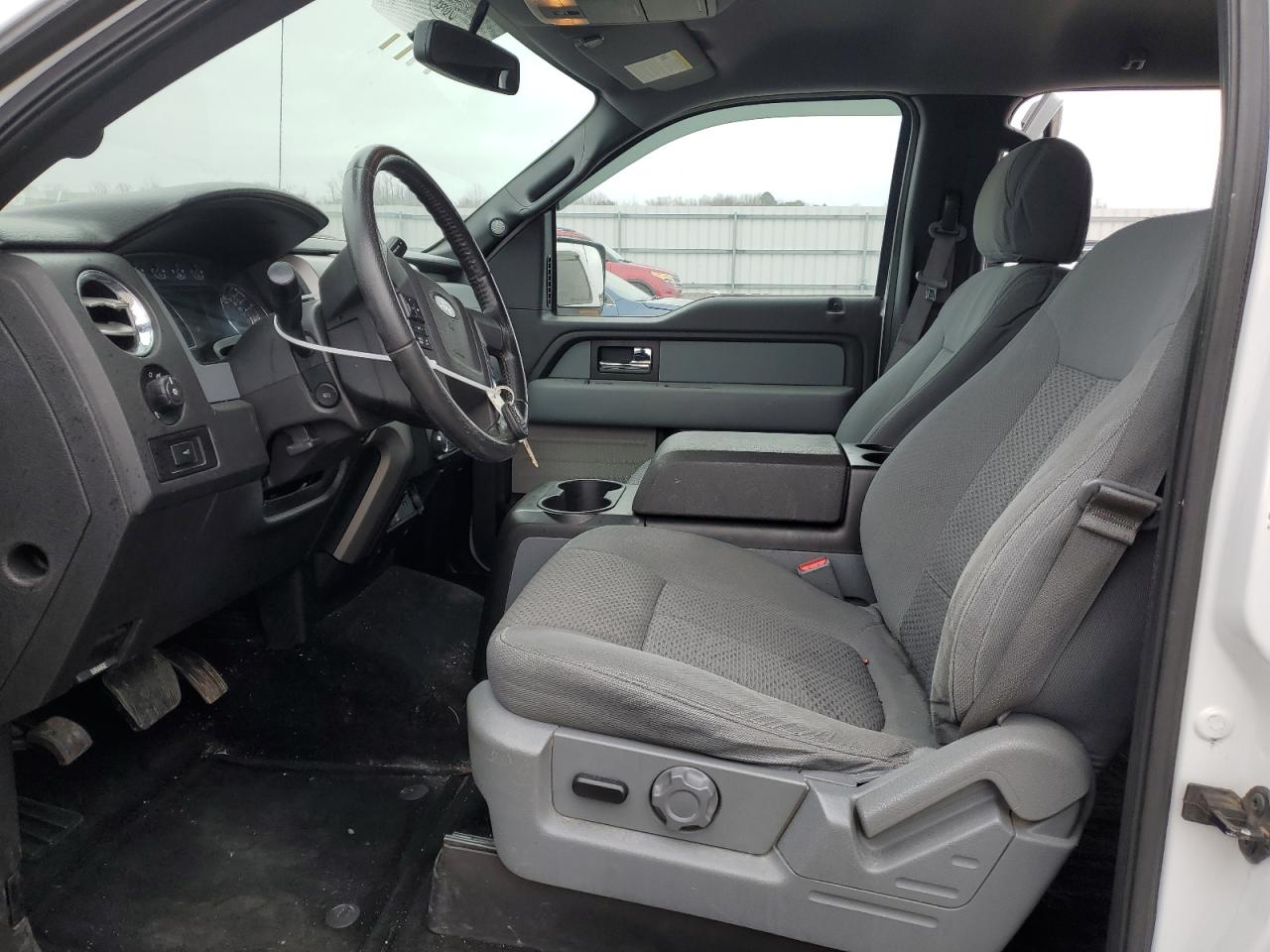 2013 Ford F-150 - Image 7