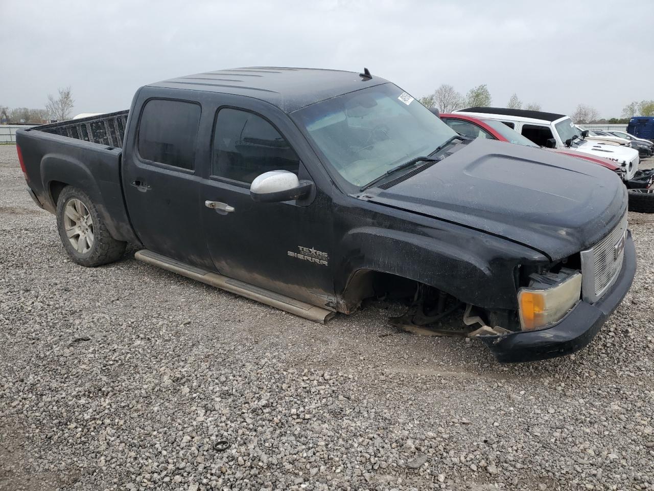 2013 GMC Sierra - Image 4