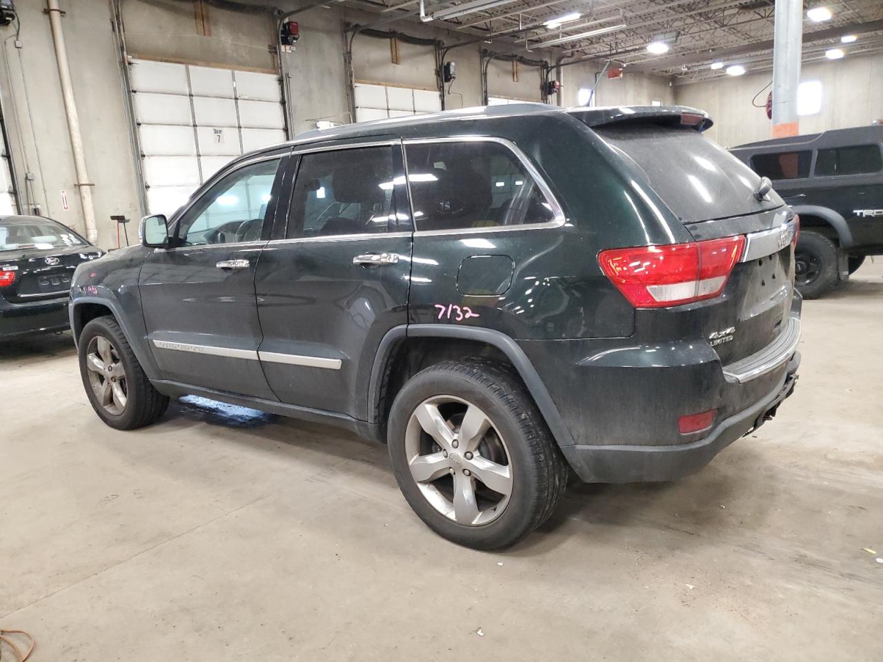 2013 Jeep Grand Cherokee - Image 2