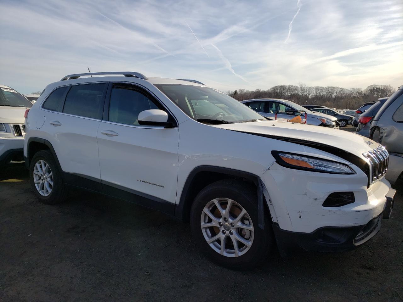 2015 Jeep Grand Cherokee - Image 4