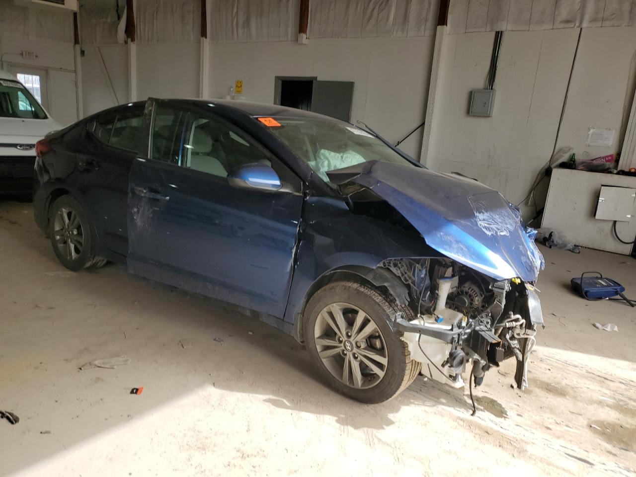 2018 Hyundai Elantra - Image 4