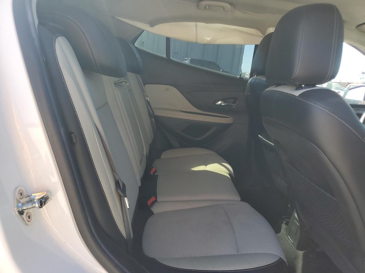 2017 Buick Encore - Image 11