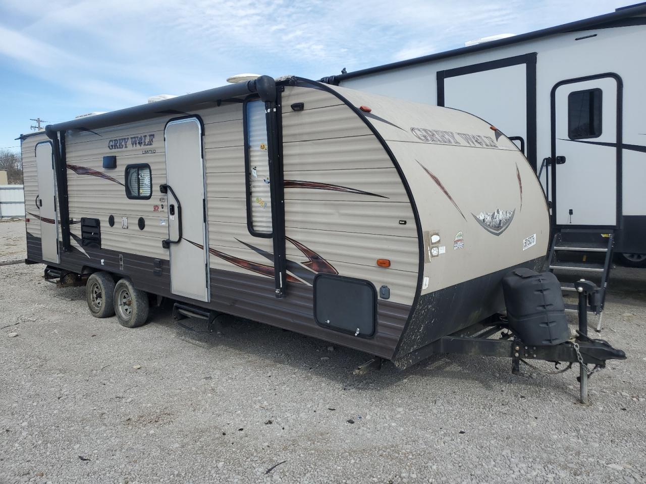 2017 Cher Gray Wolf for Sale in Lexington, KY - Top/Roof