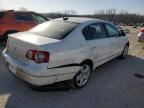 2006 Volkswagen Passat 2.0T Luxury იყიდება Kansas City-ში, KS - Rear End