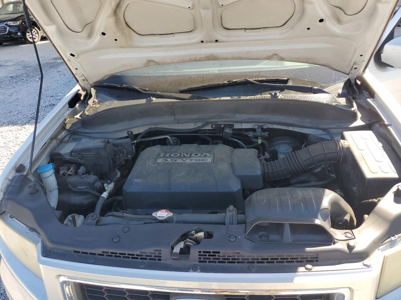 2008 Honda Ridgeline - Image 11
