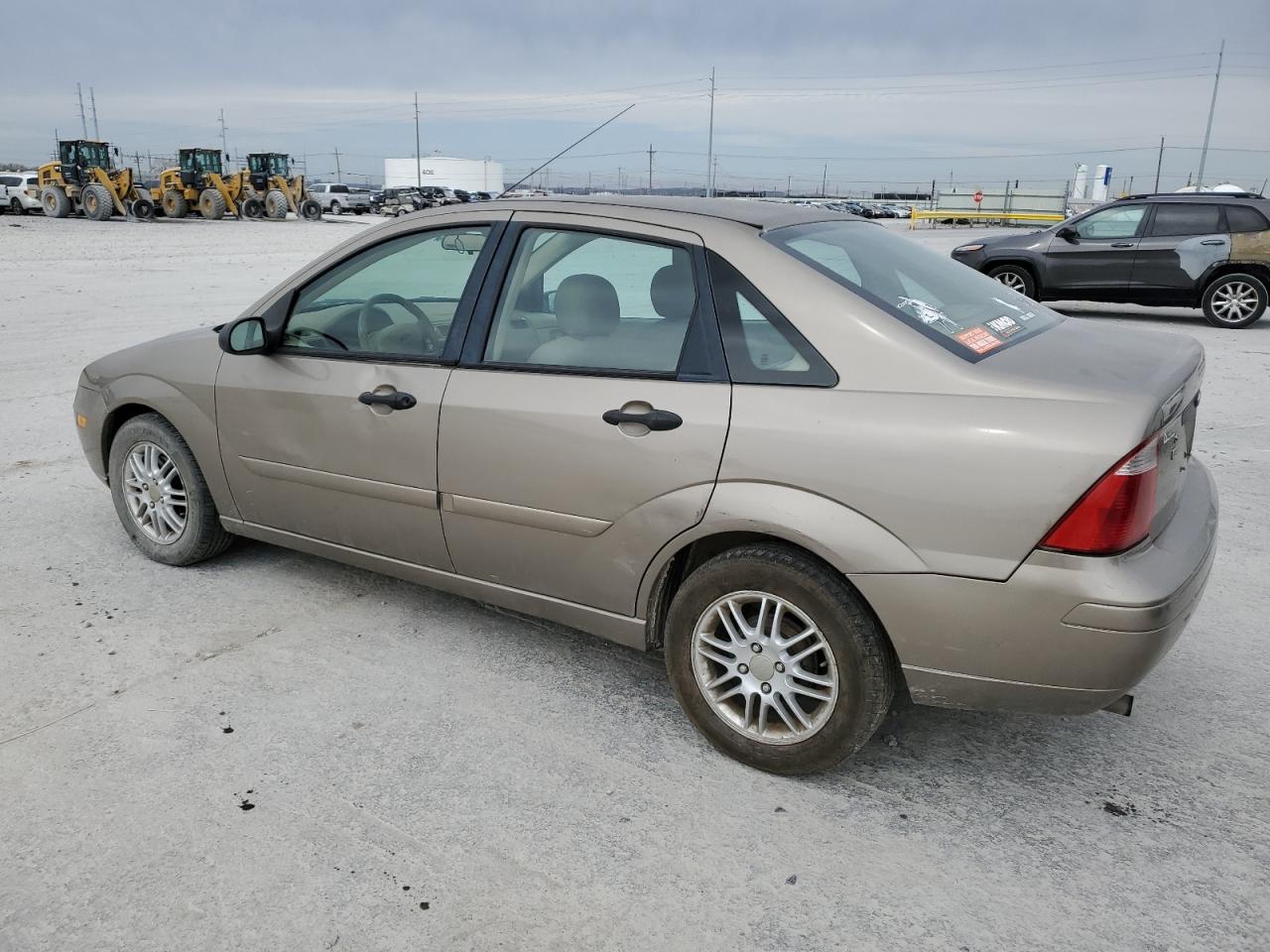 2005 Ford Focus - Image 2