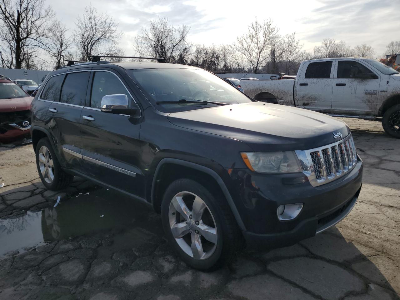 2011 Jeep Grand Cherokee - Image 4