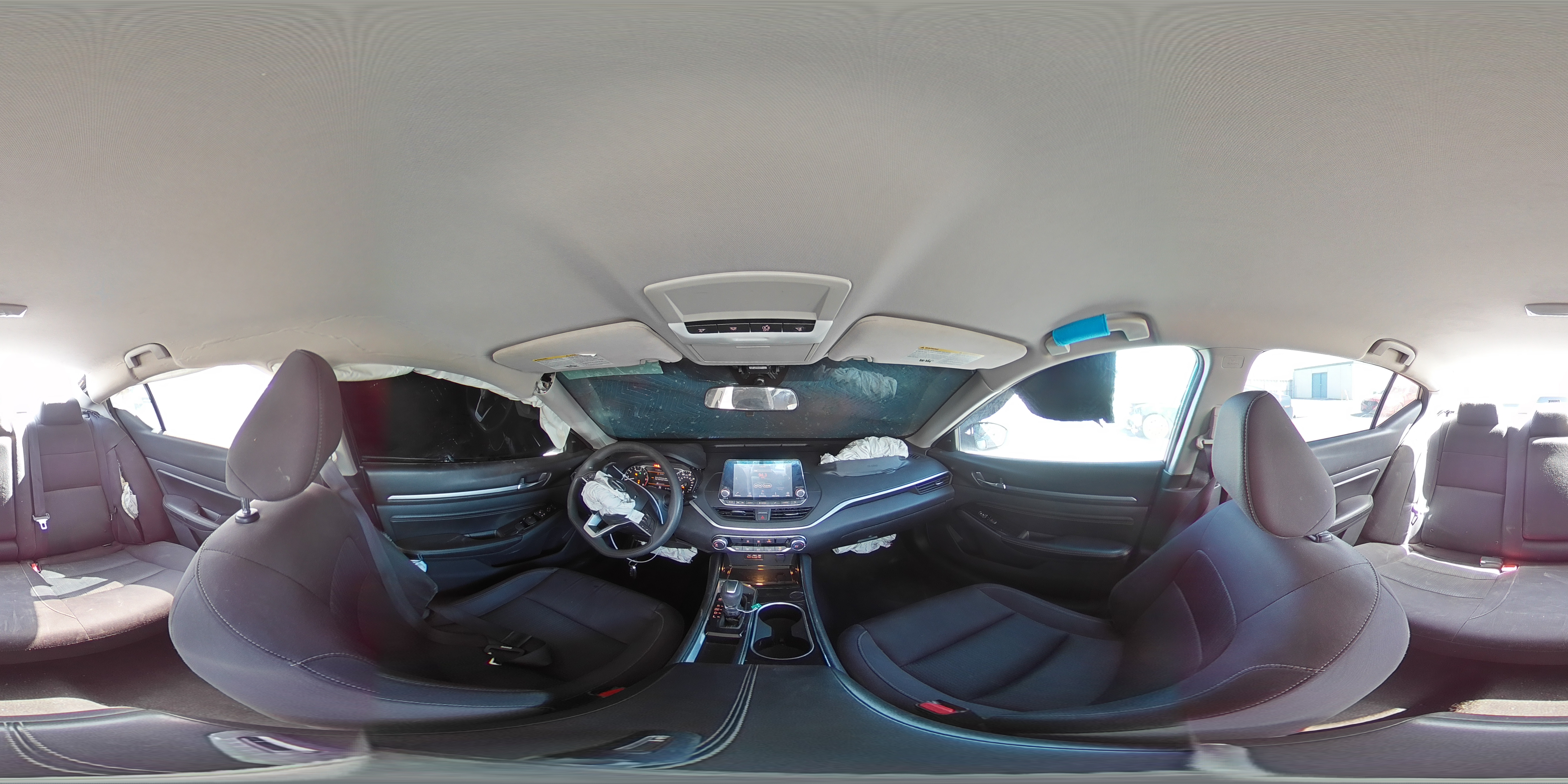 2021 Nissan Altima - Image 13